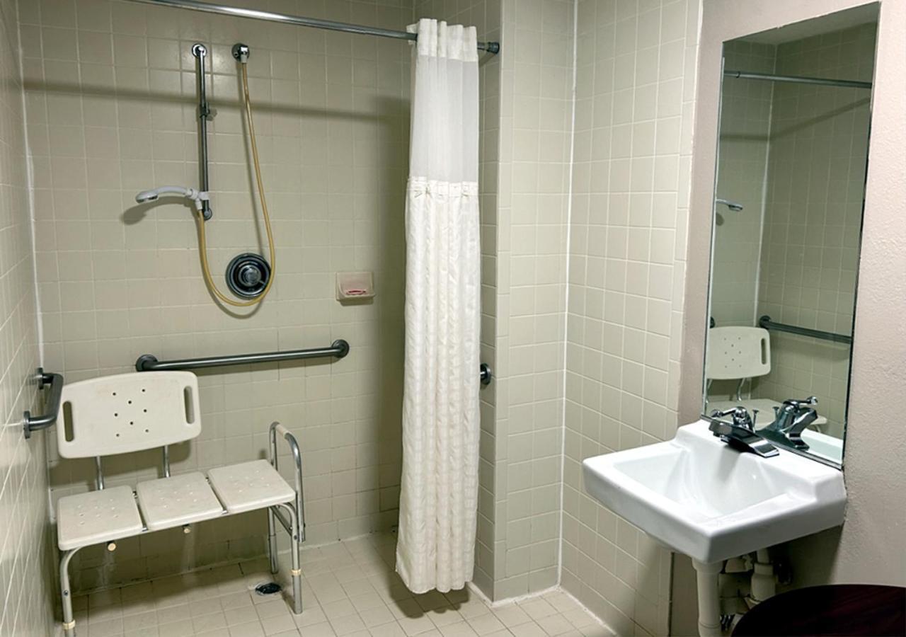 Econo Lodge Elberton Extérieur photo